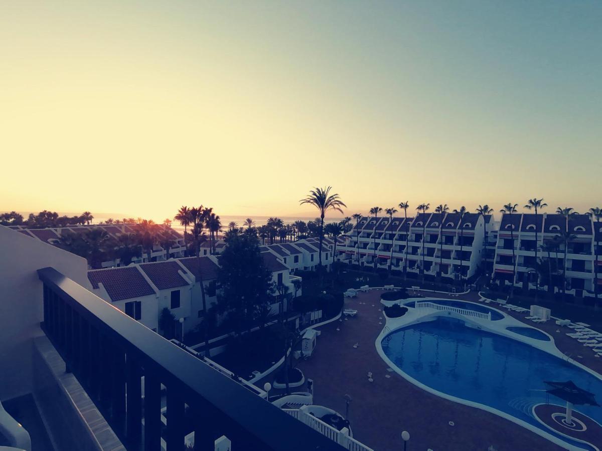 Golden View Apartment *